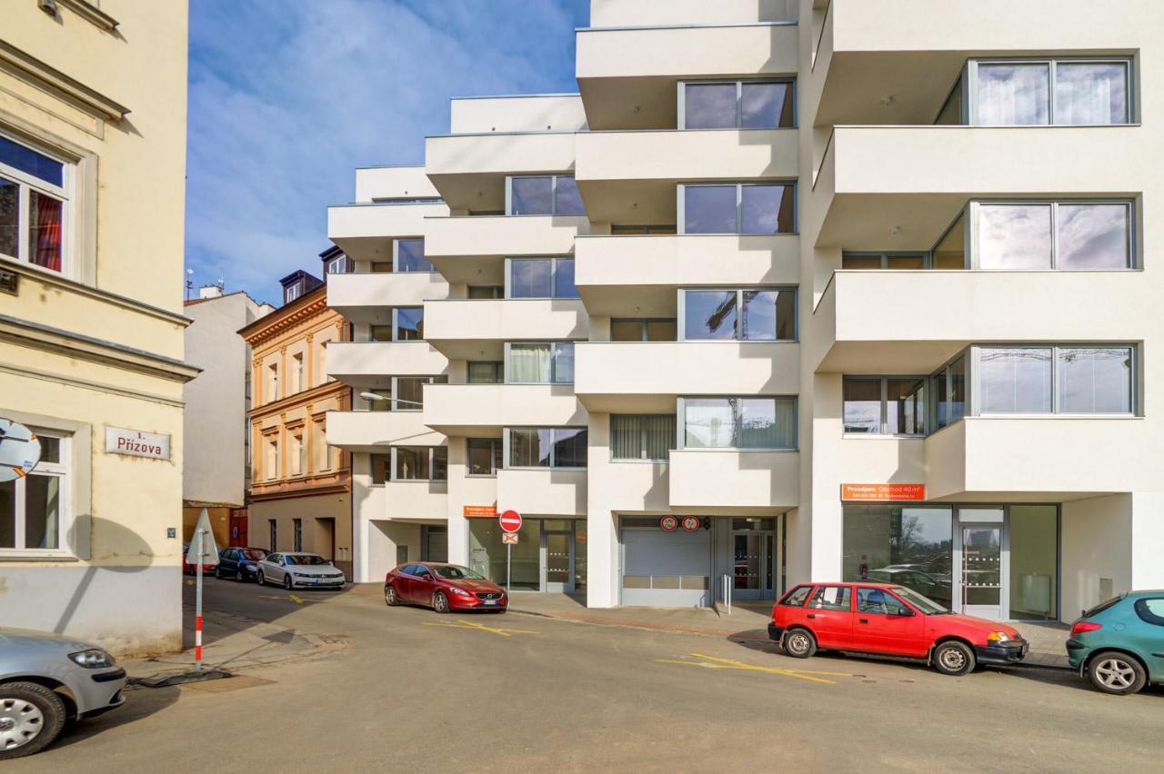 Апартаменты Studio Vlnena Брно Экстерьер фото